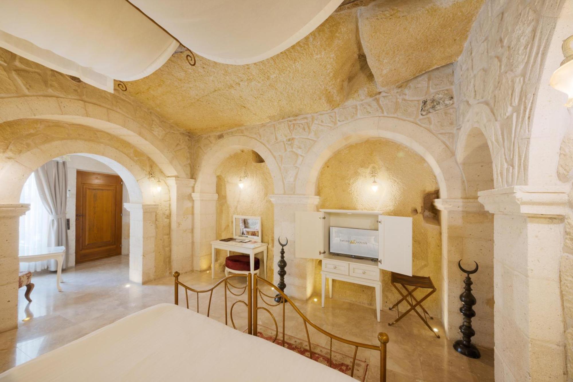 Tafoni Houses Cave Hotel Ortahisar エクステリア 写真