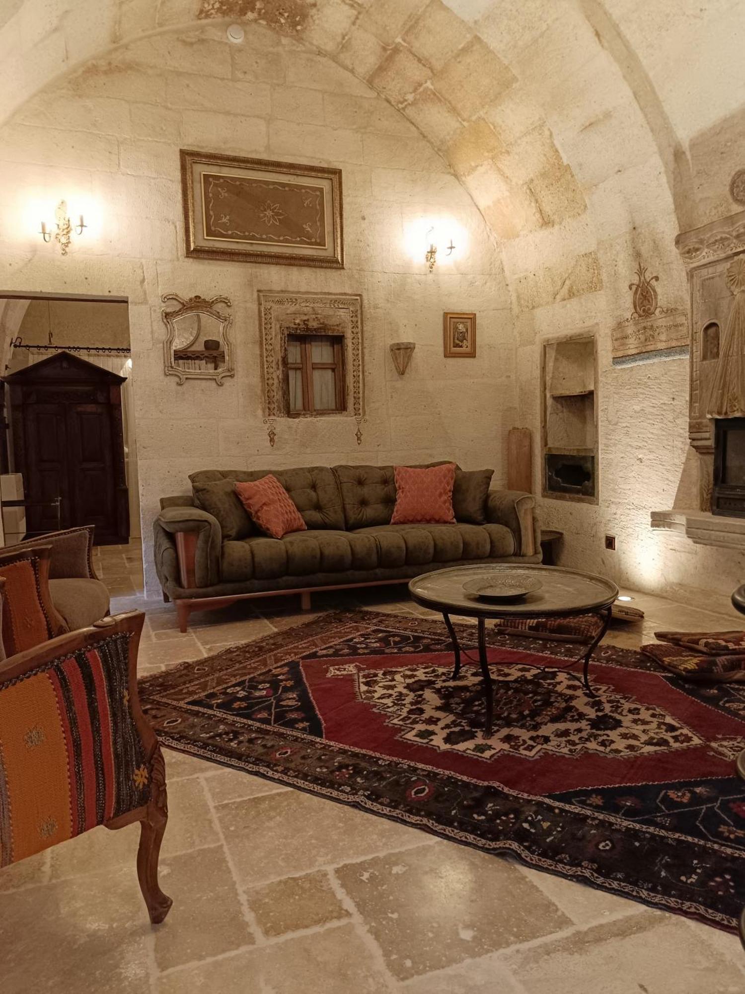 Tafoni Houses Cave Hotel Ortahisar エクステリア 写真